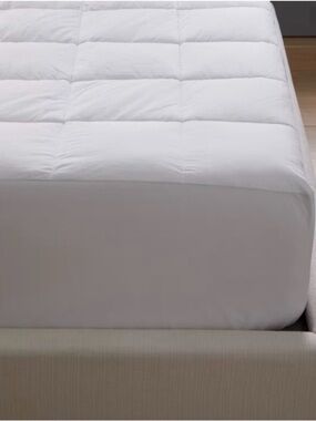 QUINCE Essential Mattress Pad King